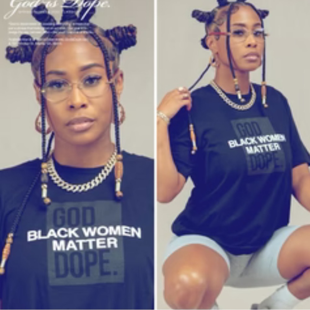 “BLACK WOMEN MATTER” oversized women’s short sleeve black tee